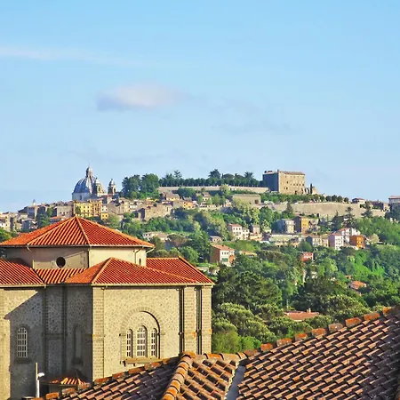 Sociano-2 By Interhome Daire